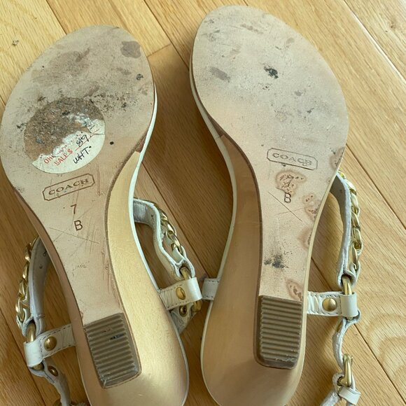 NWOT Coach Garland wedge heels - Picture 2 of 4